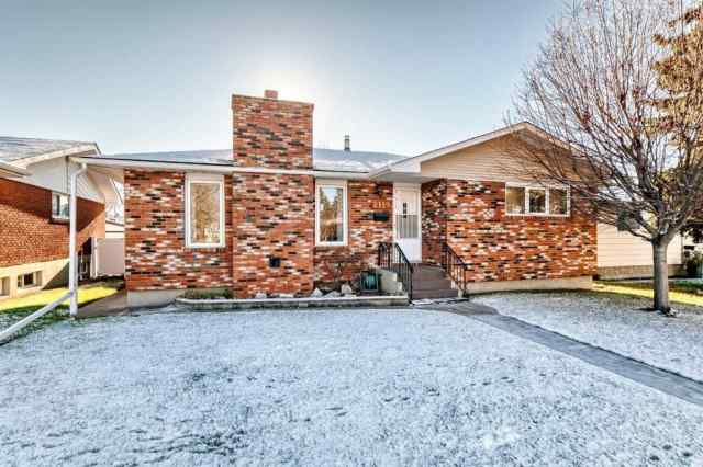 Just listed Mayland Heights homes for sale new 2119 Mackid Crescent NE in Mayland Heights Calgary